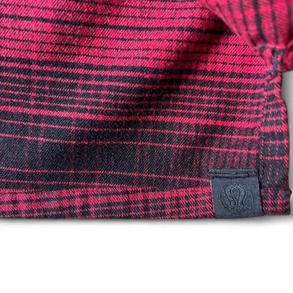 Lululemon Masons Peak Flannel — Red/Black, Men’s Small (Unisex Fit) - Picture 8 of 9